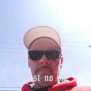 Meet your Posher, Johnny